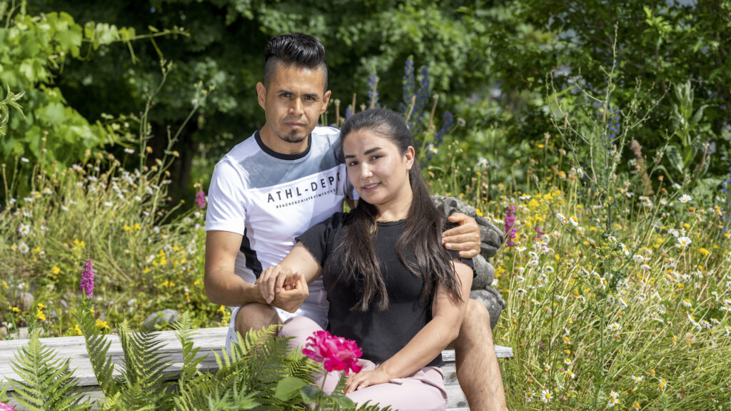 Momo Heydari mit Ehefrau Shirin